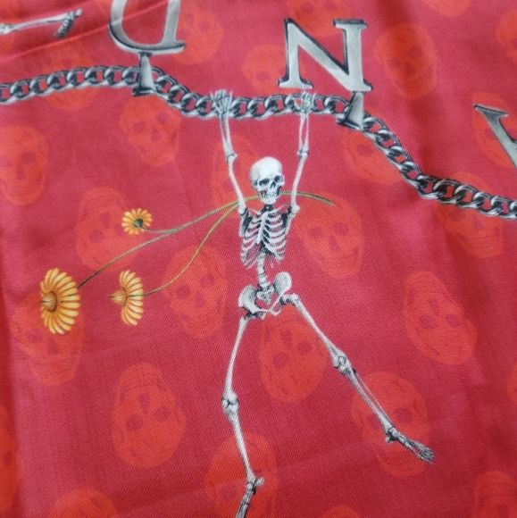 Alexander McQueen Accessories - Alexander McQueen Skeleton with Flower Scarf Red